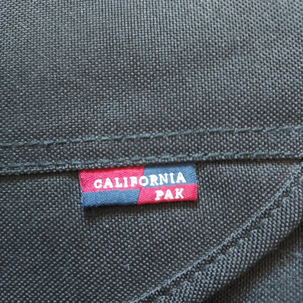 California Pak black Messenger Computer bag backpack Academia Office School